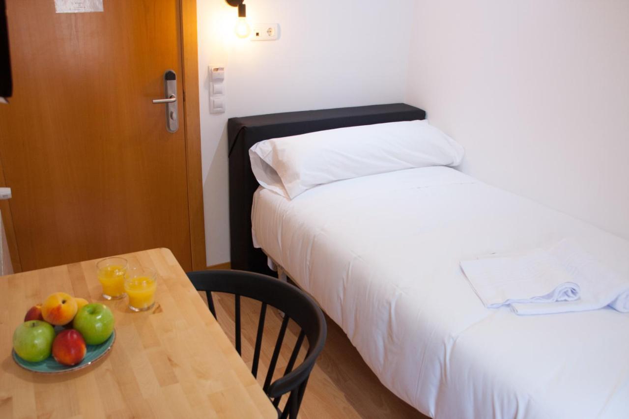 Hostal Cuentame Evolucion Auto Check In Burgos Luaran gambar