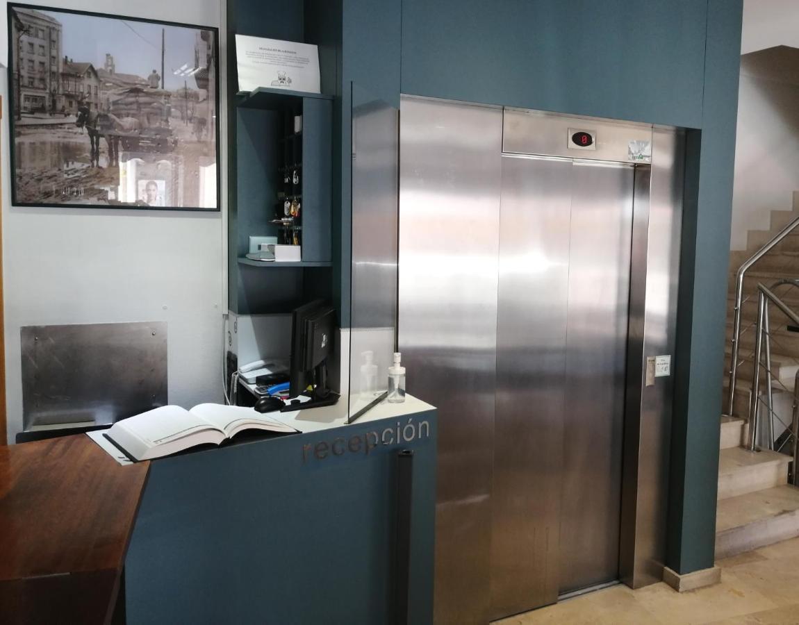 Hostal Cuentame Evolucion Auto Check In Burgos Luaran gambar